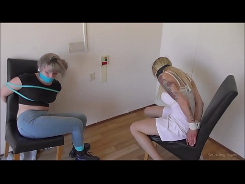 ❤️ Verslaaf / vasgebind en gesnoer / meisie in nood ❌ Fok video op af.bookland.top ️❤