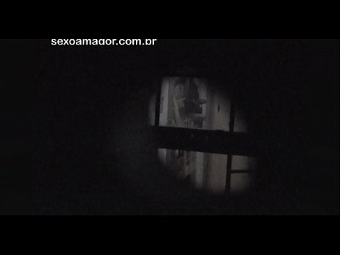 ❤️ Blondie word in die geheim video-opgeneem deur 'n buurtvoyeur wat agter hol bakstene versteek is ❌ Fok video op af.bookland.top ️❤